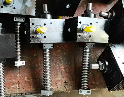 <a href='/default.html'>絲桿升降機</a>防旋轉